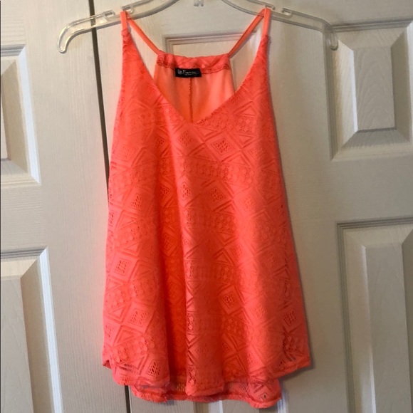 Bright peach tank - Picture 1 of 5